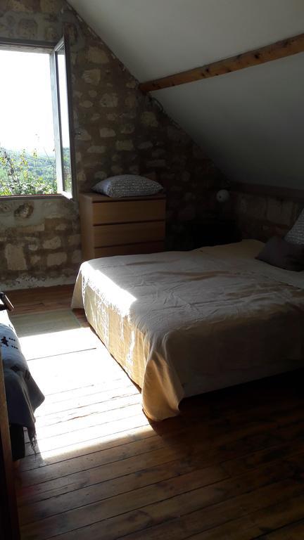 4 Joliette Pension Tartiers Buitenkant foto